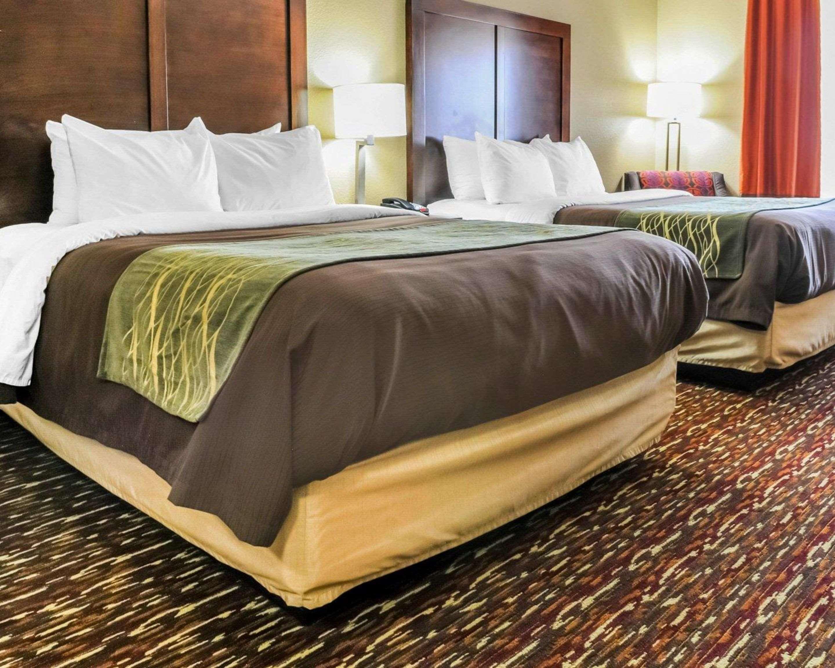 Comfort Inn & Suites Артижа Екстериор снимка
