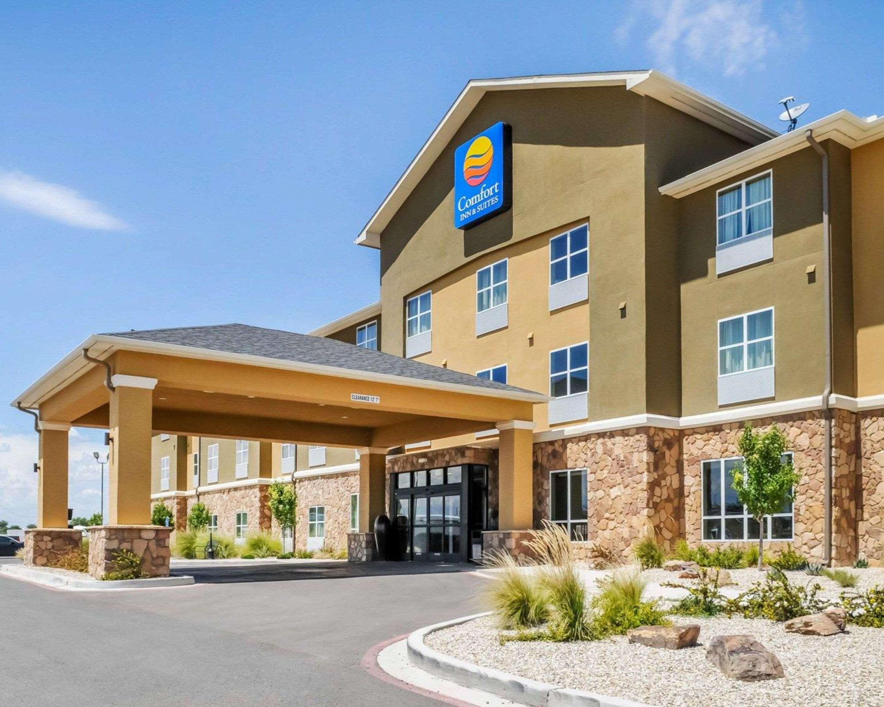 Comfort Inn & Suites Артижа Екстериор снимка