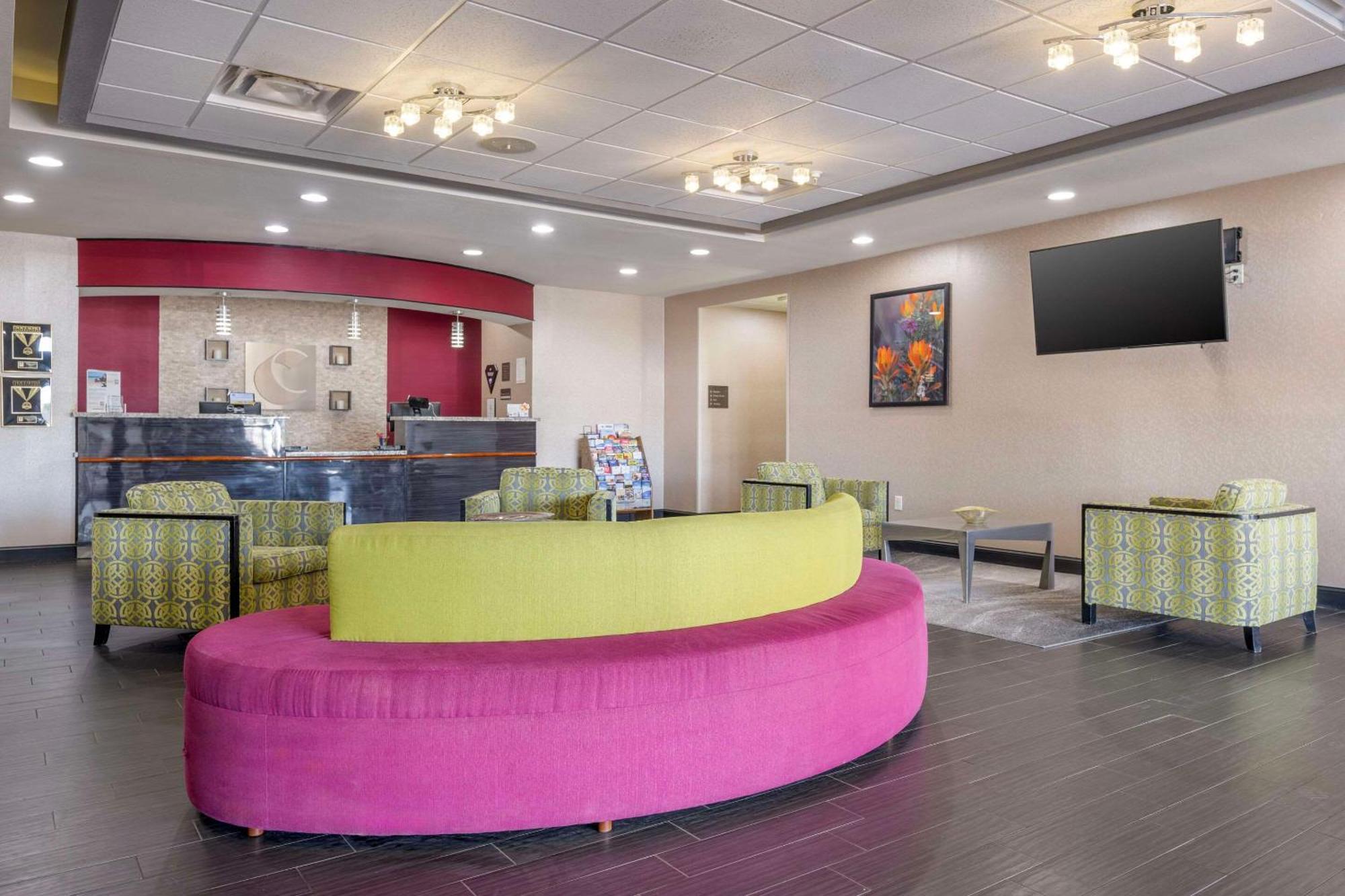 Comfort Inn & Suites Артижа Екстериор снимка